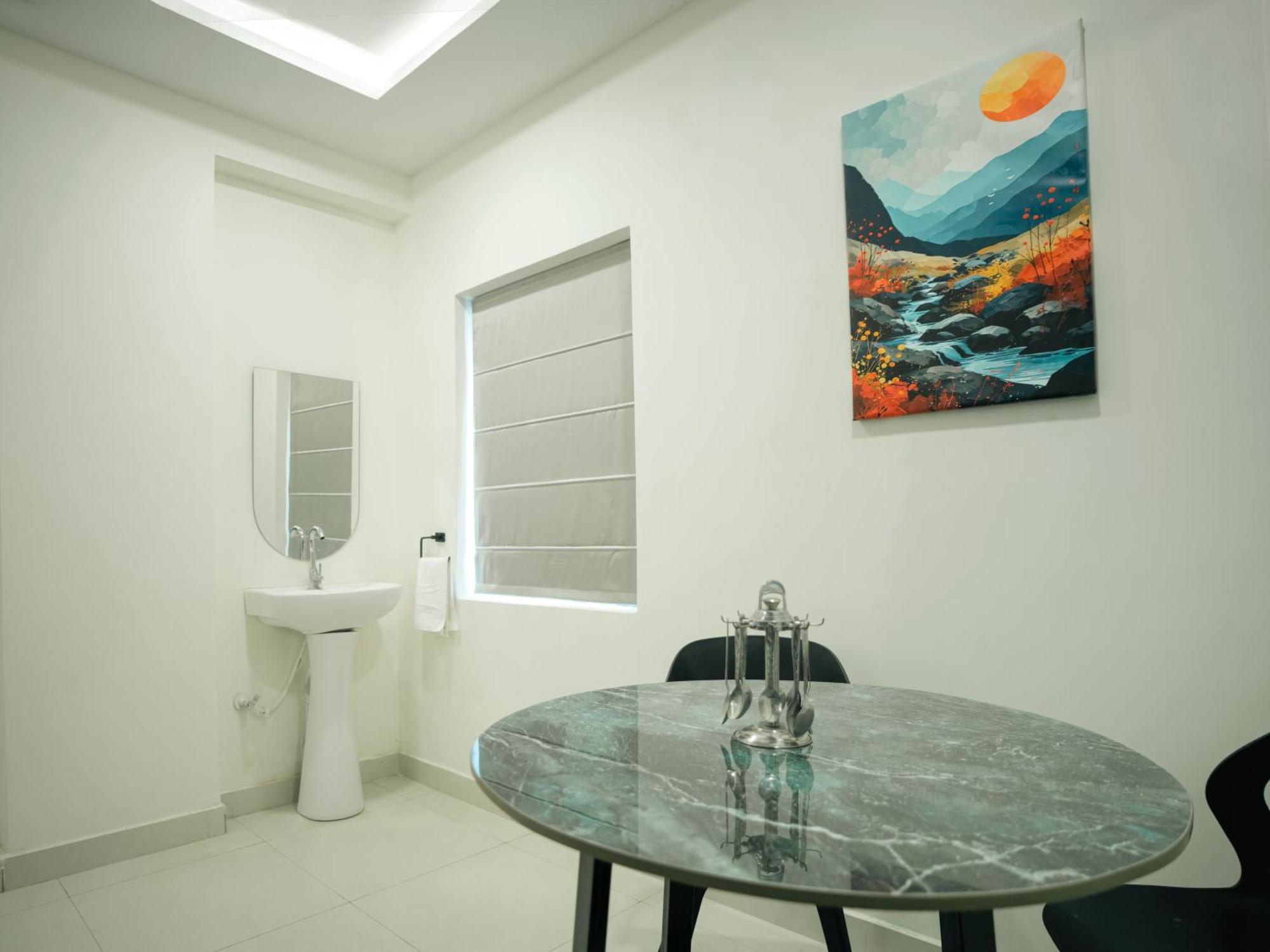 Hotel Euphoria Urban Sleep Hyderabad Exterior foto