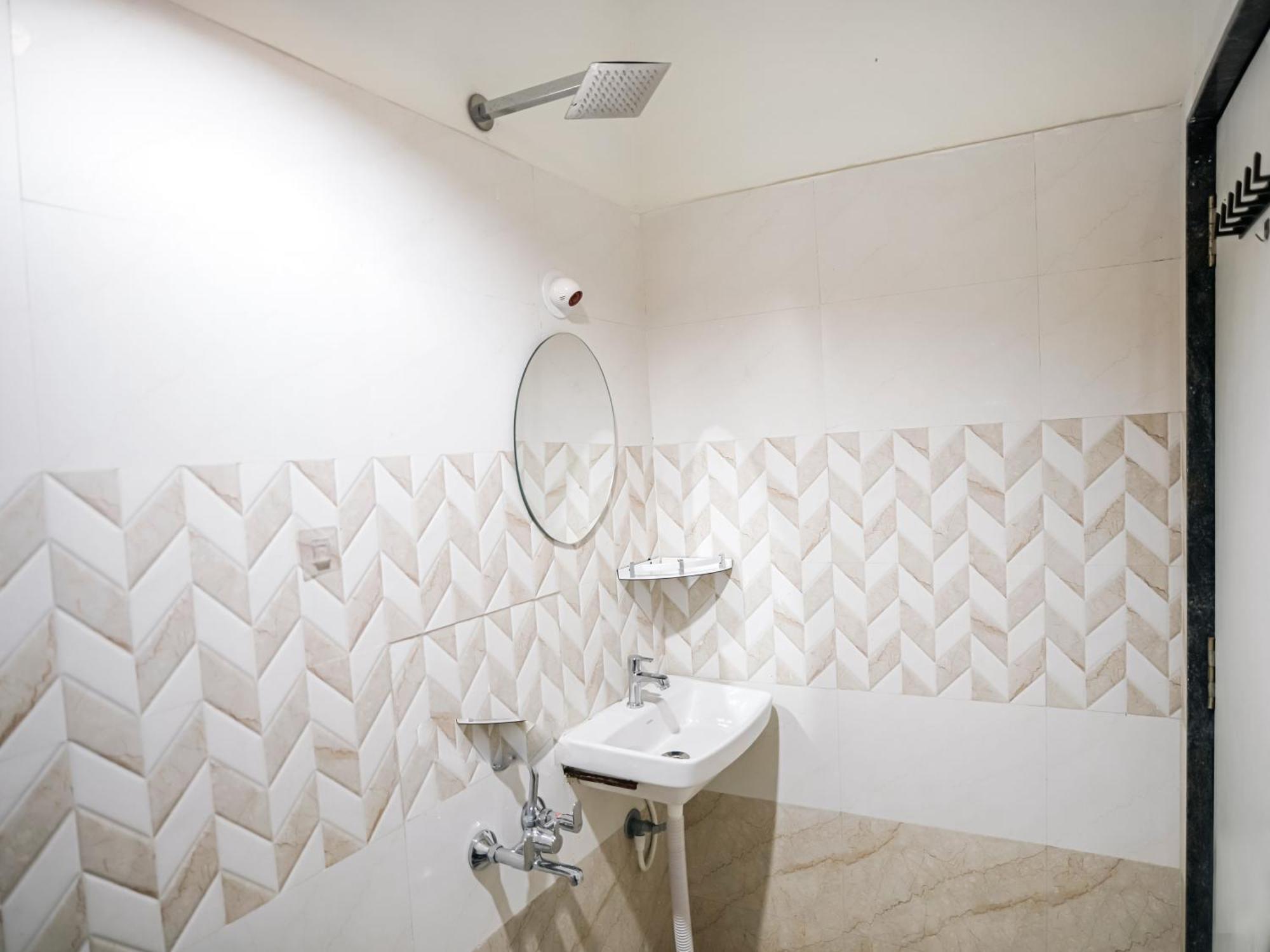 Hotel Euphoria Urban Sleep Hyderabad Exterior foto