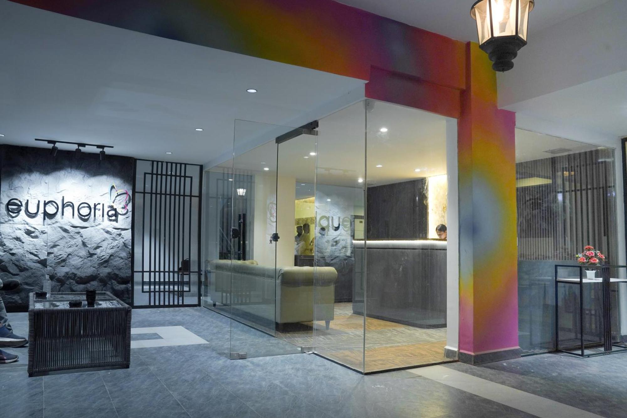 Hotel Euphoria Urban Sleep Hyderabad Exterior foto