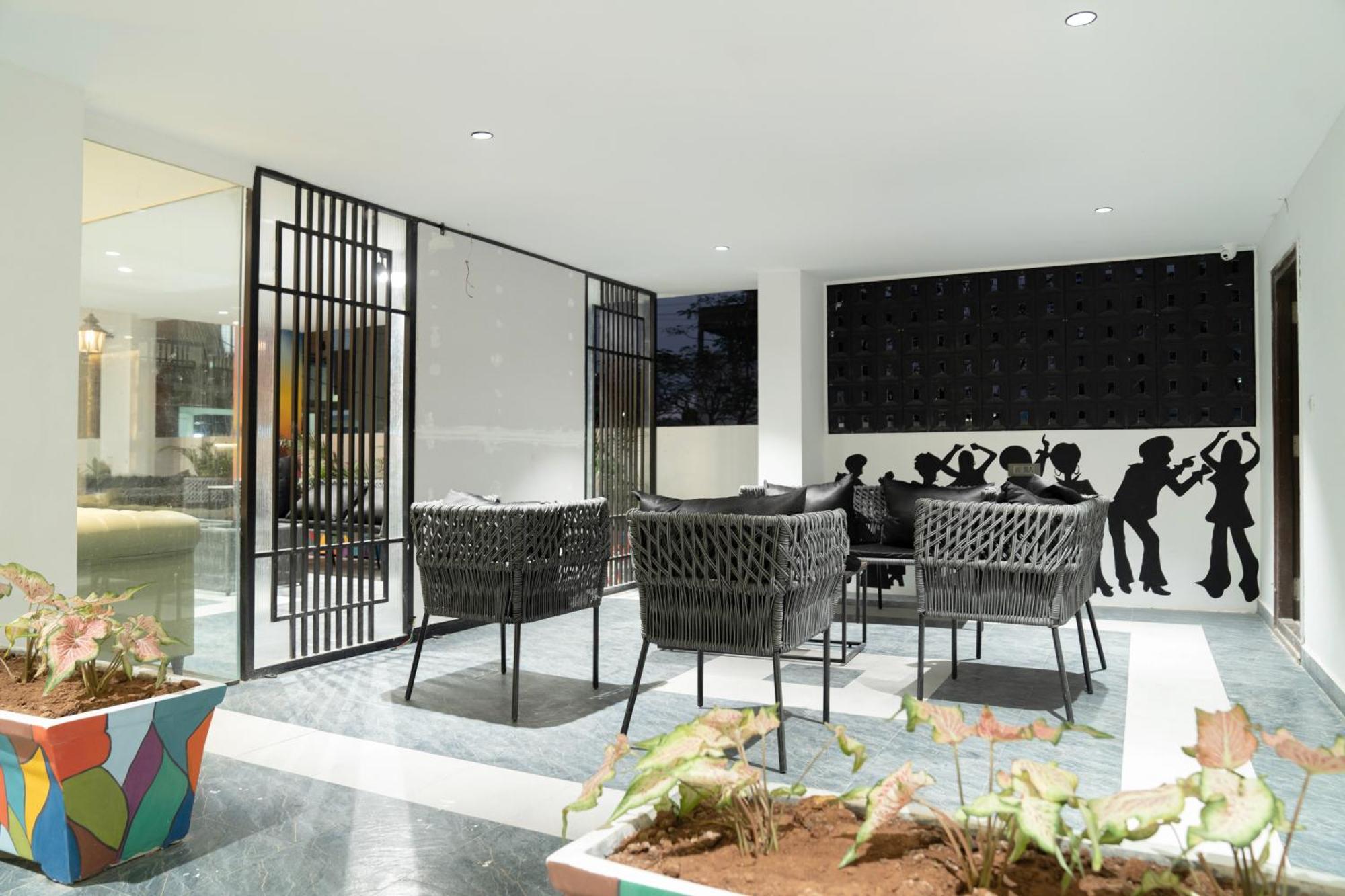 Hotel Euphoria Urban Sleep Hyderabad Exterior foto