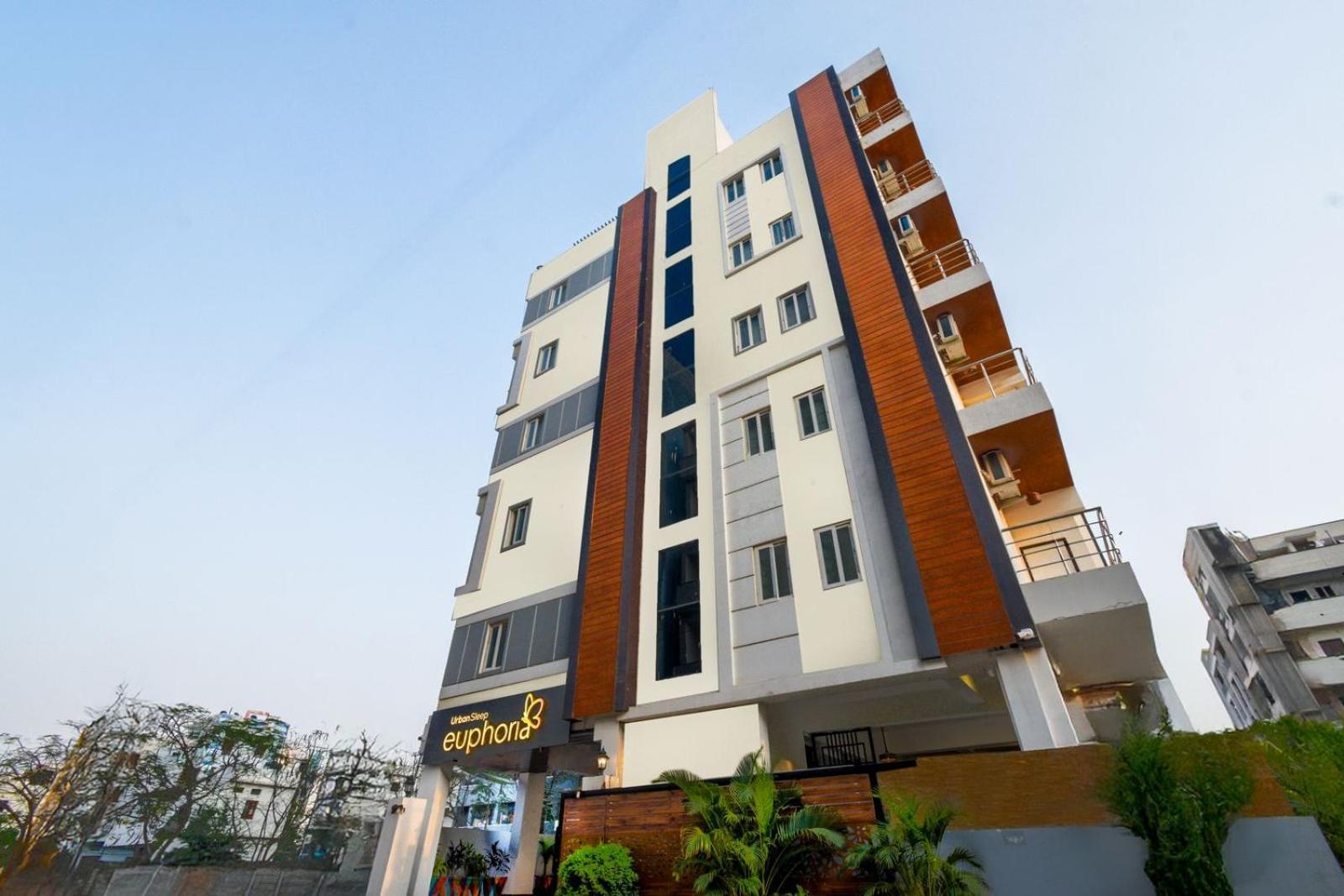 Hotel Euphoria Urban Sleep Hyderabad Exterior foto